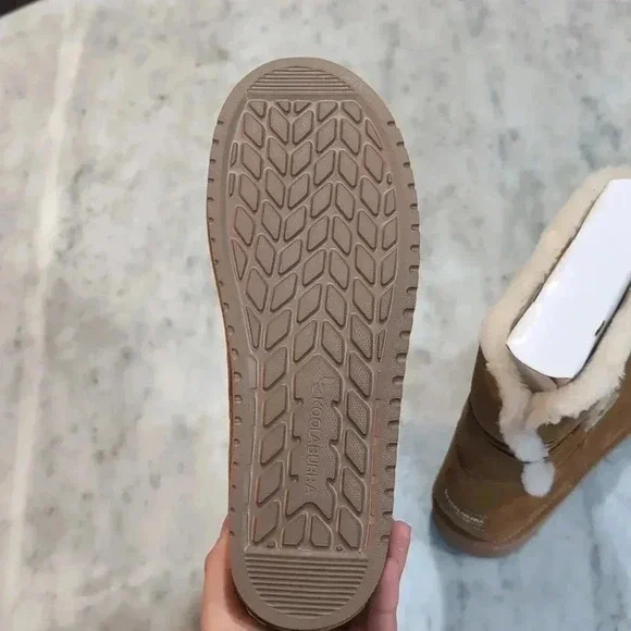 Koolaburra by UGG Nalie Short Boot Womens - Picture 7 of 9